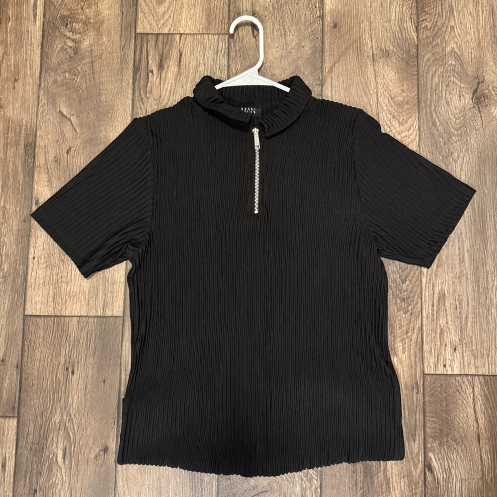 Ribbed Half Zip Short Sleeve Shirt